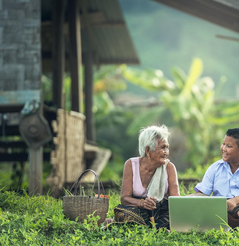 insurance agent meeting family